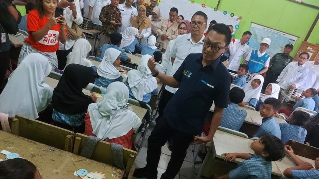 Kementerian BUMN membentuk Project Management Office (PMO) untuk mempercepat Program Makan Bergizi Gratis (MBG) di berbagai daerah, melibatkan BUMN seperti Telkom, Pos Indonesia, Pertamina, dan PLN dalam proyek percontohan.