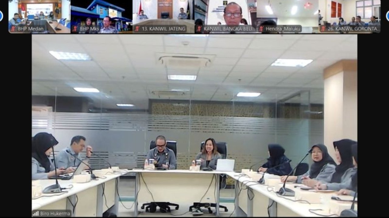 Kemenkumham Kepulauan Bangka Belitung meningkatkan pengelolaan media sosial untuk pelayanan informasi publik yang lebih baik, menargetkan 10 juta followers di seluruh platform pada 2025.