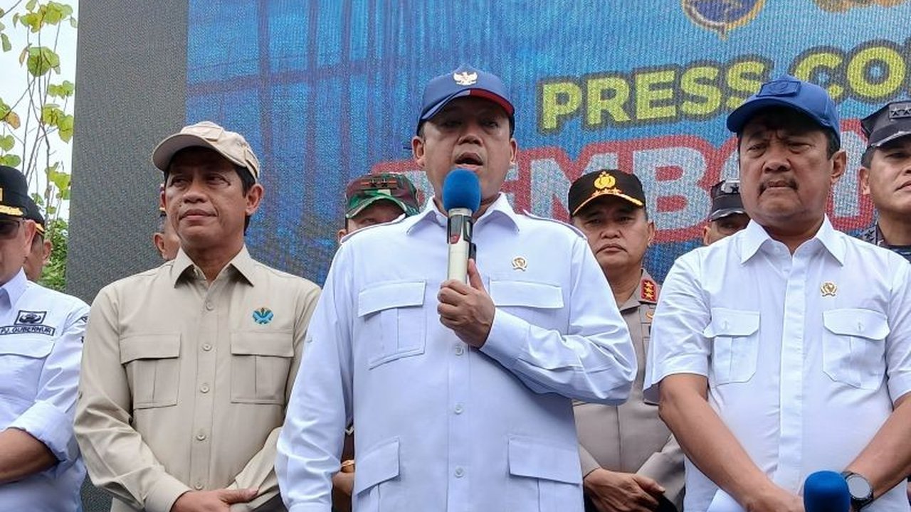 Menteri ATR/BPN membatalkan 266 SHGB dan SHM pagar laut di Tangerang karena cacat prosedur dan material, dan akan memanggil para petugas terkait untuk proses hukum lebih lanjut.