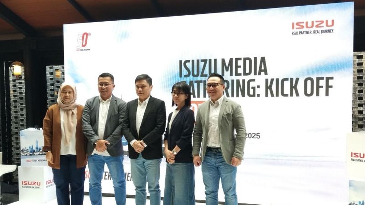 PT Isuzu Astra Motor Indonesia (IAMI) optimis menatap 2025 berkat strategi penjualan yang tepat, layanan purna jual prima, dan kinerja impresif di tahun 2024, ditandai dengan raihan penjualan kendaraan komersial yang tinggi serta ekspansi pasar internasio