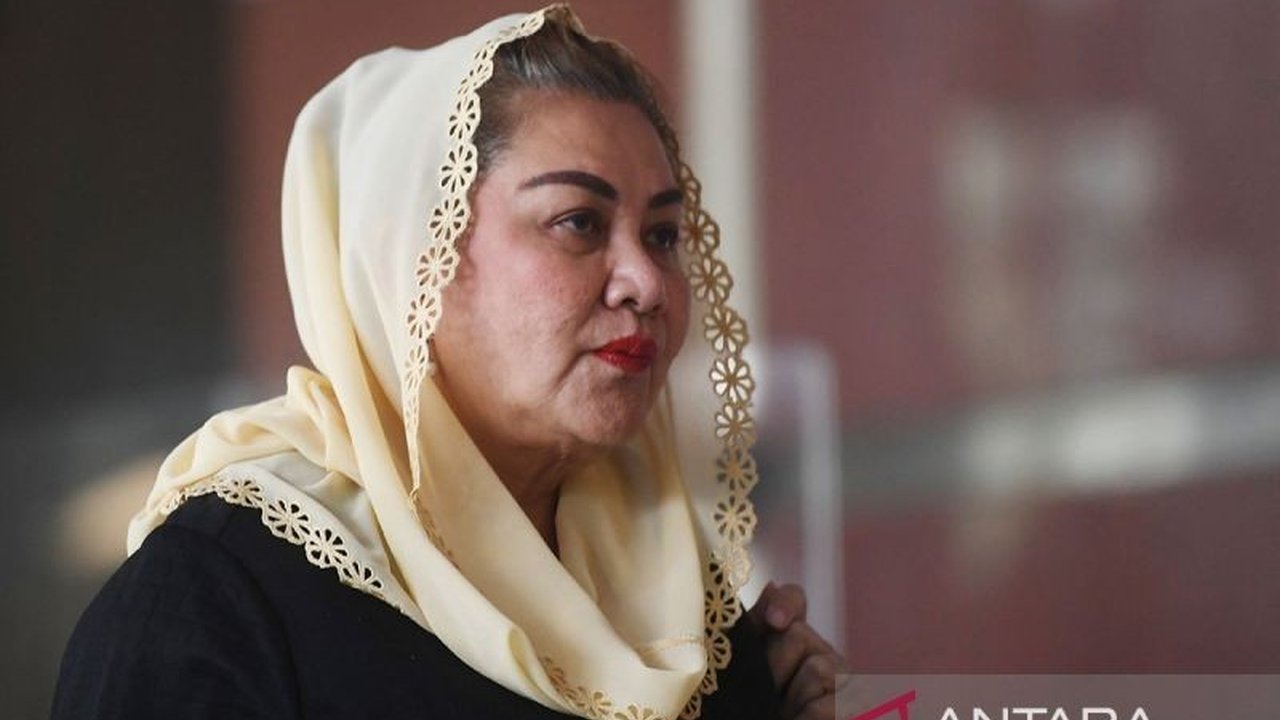 Komisi Pemberantasan Korupsi (KPK) akan menindaklanjuti ketidakhadiran Wali Kota Semarang, Hevearita Gunaryanti Rahayu, dan Ketua Komisi D DPRD Jateng, Alwin Basri, yang kembali mangkir dari panggilan terkait kasus dugaan korupsi di Pemkot Semarang.