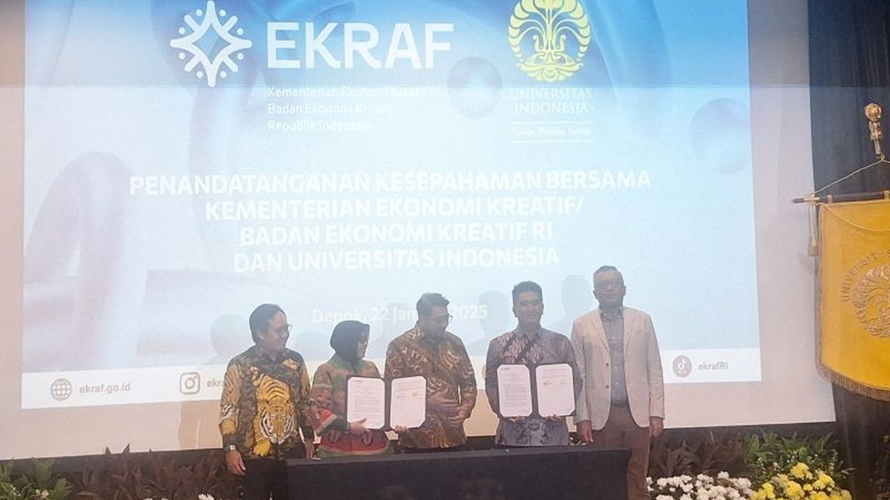 Kementerian Ekonomi Kreatif (Kemenkraf) dan Universitas Indonesia (UI) resmi bekerja sama untuk mengembangkan ekonomi kreatif Indonesia, fokus pada riset, pendampingan, dan pengembangan SDM di sektor kreatif.