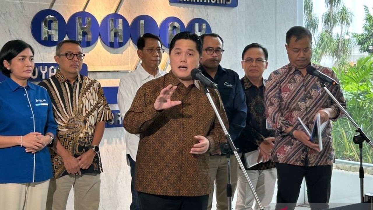 Menteri BUMN Erick Thohir memastikan tidak ada kenaikan harga tiket transportasi di perusahaan BUMN selama periode mudik Lebaran 2025,  sejalan dengan arahan pemerintah untuk menjaga stabilitas harga dan meningkatkan pelayanan.