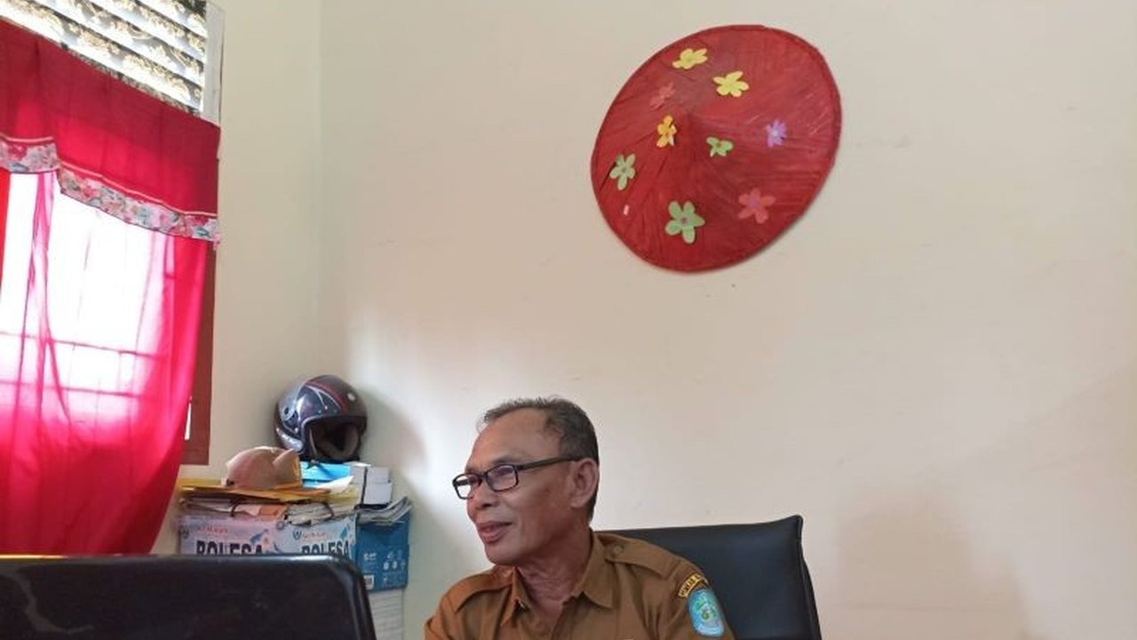 Dinas Sosial Kabupaten Bangka berhasil menurunkan angka kemiskinan ekstrem dari 15.000 jiwa menjadi hanya 135 jiwa melalui berbagai intervensi, terutama bantuan pangan dan integrasi ke DTKS.