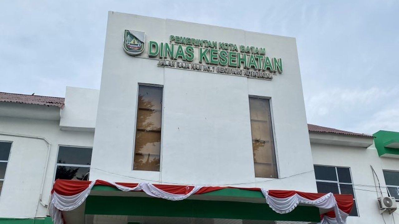 Dinas Kesehatan Batam mencatat 586 UMKM baru telah tersertifikasi SPP-IRT pada tahun 2024,  meningkatkan jumlah total sertifikat menjadi 4.546 dan  mendorong keamanan pangan serta kepercayaan konsumen.