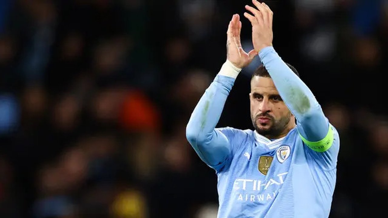 The Guardian melaporkan bahwa Kyle Walker menjadi target juara Liga Pro Saudi, Al-Hilal. Pemain 34 tahun itu telah menjadi bagian penting dalam skuad Manchester City asuhan Pep Guardiola. Aka