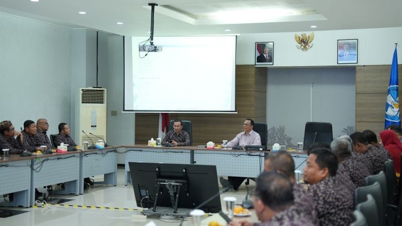 Universitas Syiah Kuala (USK) dan Cabang Dinas Pendidikan Nagan Raya berdiskusi mengenai peluang kerja sama untuk meningkatkan kualitas pendidikan dan kemudahan akses pendidikan tinggi bagi masyarakat Nagan Raya.