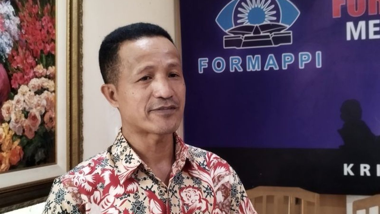 Formappi memprediksi RUU Pemilu akan menjadi pertarungan menarik antara partai besar dan kecil, terutama terkait penghapusan presidential threshold dan parliamentary threshold oleh MK.