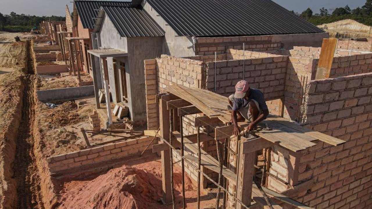 Perbanas merekomendasikan peningkatan kualitas lapangan kerja, ketahanan pangan, dan akses rumah terjangkau sebagai solusi utama untuk memperkuat ekonomi Indonesia dan mengurangi kesenjangan sosial.