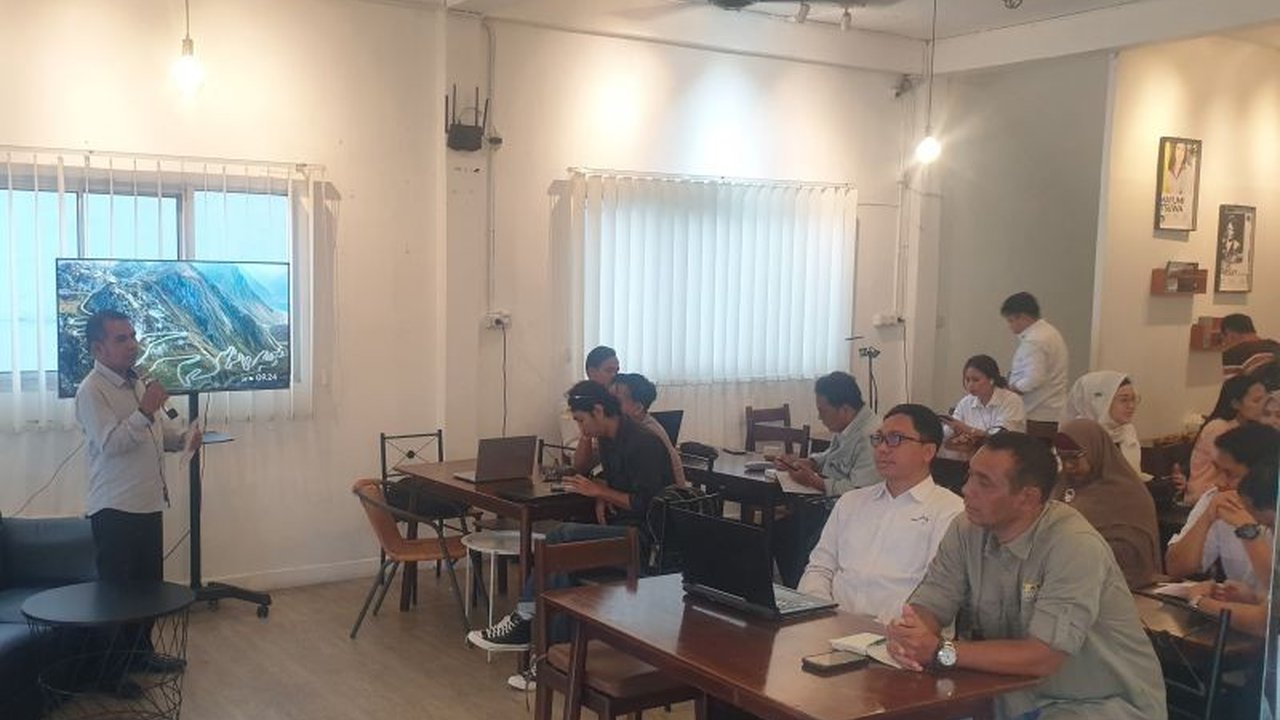 Walhi Sumsel melaporkan 262 bencana ekologis di Sumsel sepanjang 2024, akibat perubahan bentang alam dan deforestasi, berdampak pada 360 ribu jiwa dan memprihatinkan banyak pihak.