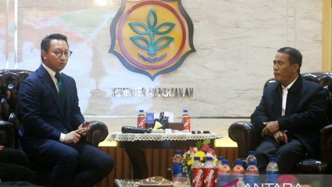 Ketua Umum PP Pordasi yakin program zona bebas penyakit kuda (EDFZ) yang diterapkan di Jabodetabek dan Bali akan mendongkrak perekonomian Indonesia, khususnya bagi peternak kuda lokal, sekaligus meningkatkan populasi kuda yang terus menurun.