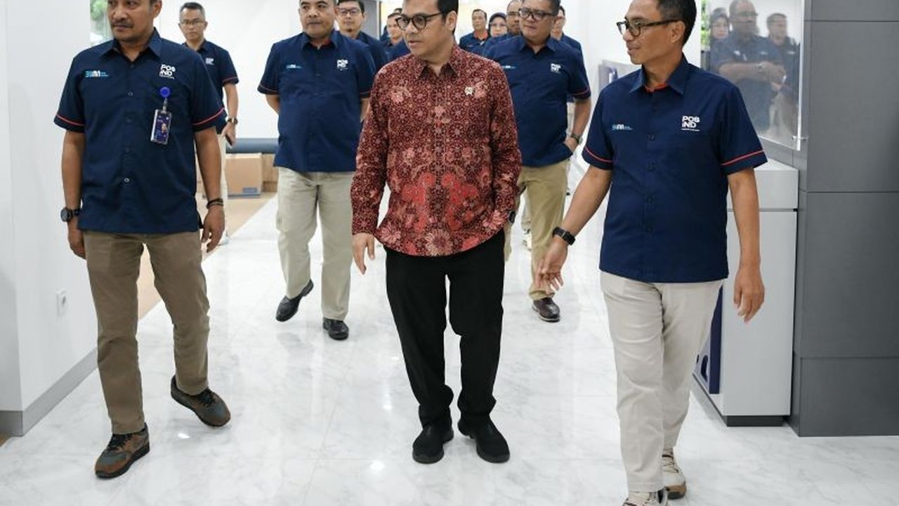 Wamenkominfo mendorong PT Pos Indonesia untuk terus berinovasi dan menjaga kepercayaan publik agar tetap kompetitif di industri logistik yang dinamis, terutama menjelang perayaan 280 tahun perusahaan pada 2026.