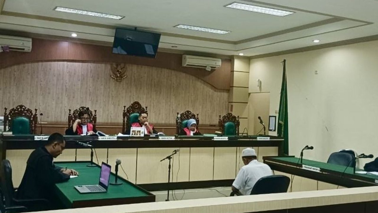 Kejari HST akan segera mengeksekusi Rusdiansyah, mantan Kepala Desa Sungai Harang, yang terbukti korupsi APBDes senilai Rp222 juta dan divonis 2,5 tahun penjara serta denda dan uang pengganti.