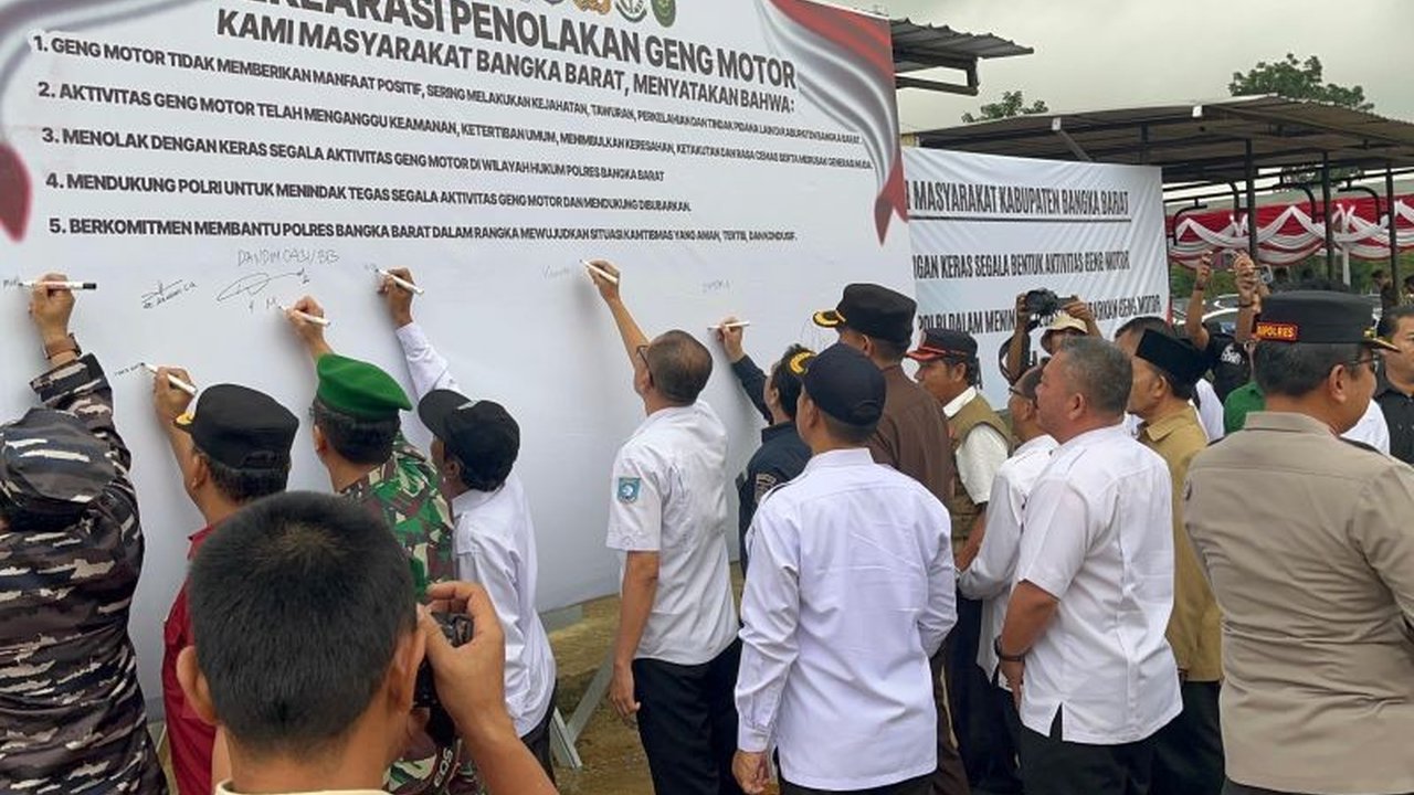 Forum Koordinasi Pimpinan Daerah (Forkopimda) Kabupaten Bangka Barat mendeklarasikan penolakan terhadap aktivitas geng motor yang meresahkan masyarakat,  mengajak kerjasama masyarakat untuk menciptakan keamanan wilayah.