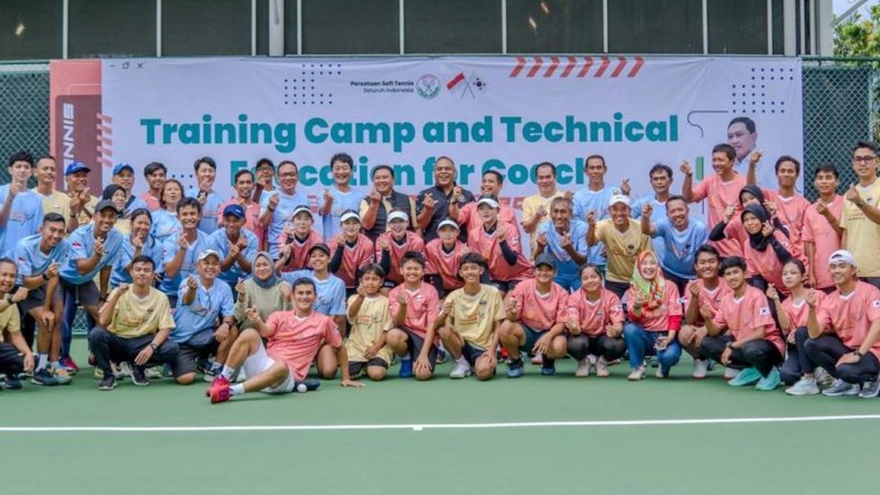 Pengurus Pusat Persatuan Soft Tennis Indonesia (PP Pesti) menggelar pelatihan intensif selama 10 hari bersama pelatih dan pemain Korea Selatan untuk meningkatkan kualitas pelatih dan atlet soft tennis Indonesia, demi persiapan kejuaraan Asia Tenggara.