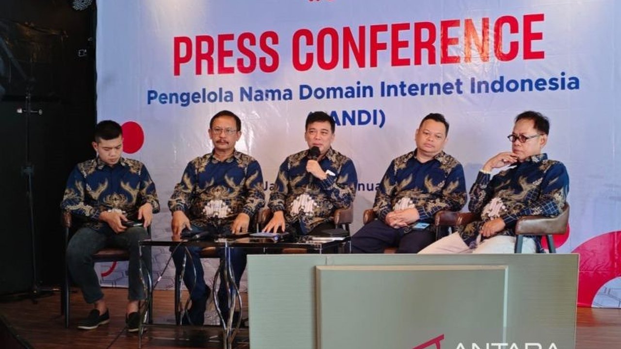 PANDI menargetkan 1,35 juta pengguna domain .id di 2025 lewat tiga strategi: perluasan jangkauan internasional, penguatan pasar lokal, dan peningkatan literasi digital.