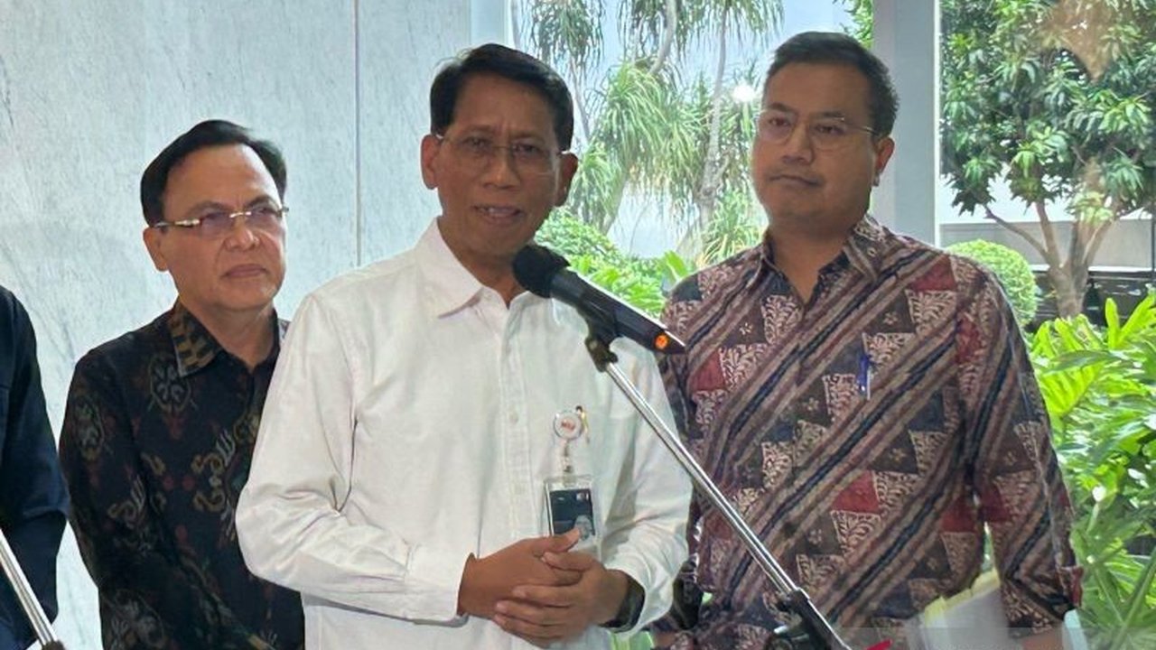 KAI Tunda Layanan Kereta Langsung saat Lebaran 2025