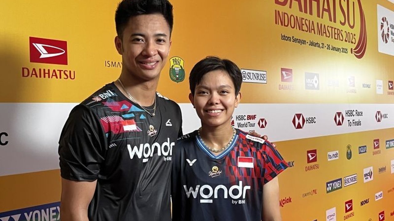 Pasangan ganda campuran Indonesia, Dejan Ferdinansyah/Siti Fadia Silva Ramadhanti, memberikan perlawanan maksimal namun kalah dari unggulan kedua Malaysia di babak 32 besar Indonesia Masters 2025 di Istora Senayan, Rabu.