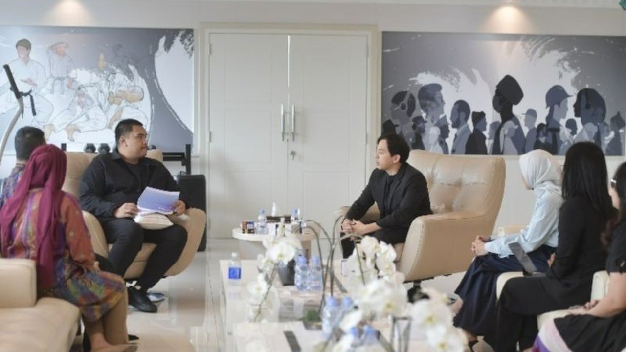 Menteri Pemuda dan Olahraga mendukung investasi Simple Planet, perusahaan bioteknologi Korea Selatan, dalam pengembangan nutrisi olahraga berbasis teknologi sel untuk mengatasi masalah stunting dan meningkatkan prestasi atlet muda Indonesia.