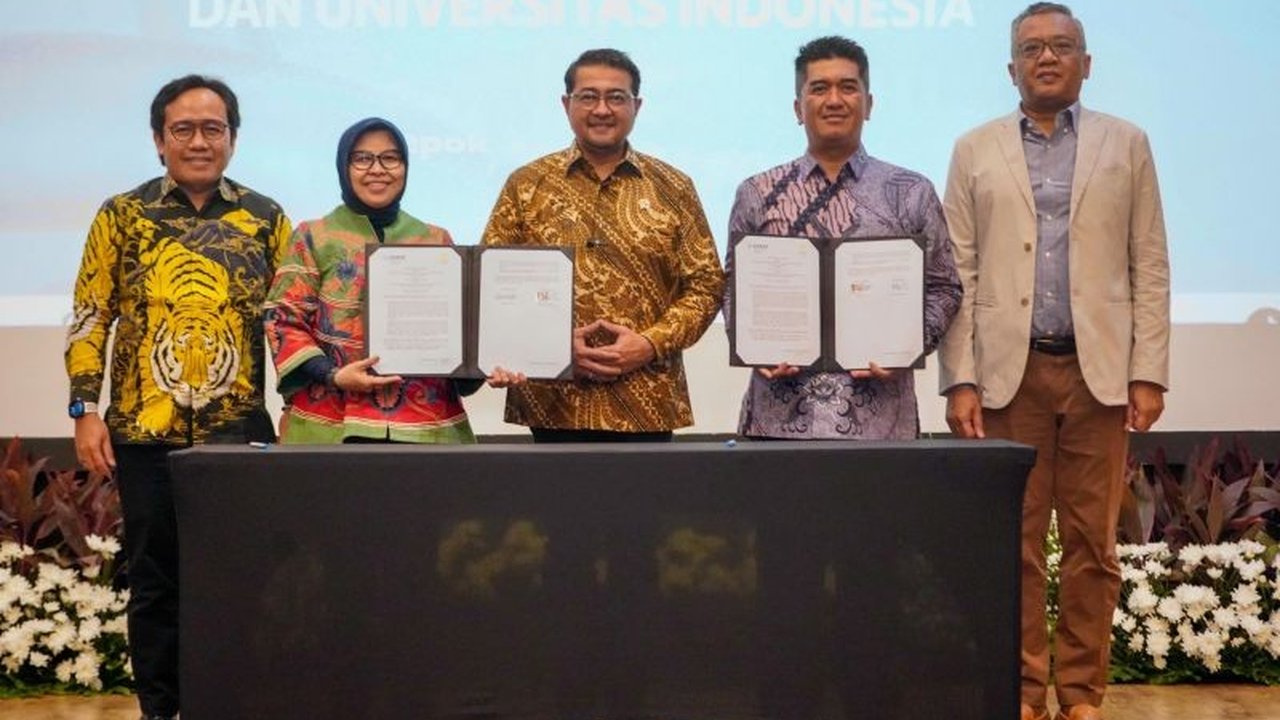 Kementerian Ekonomi Kreatif (Kemenekraf) dan Universitas Indonesia (UI) berkolaborasi mendorong pengembangan konsorsium pendidikan tinggi ekonomi kreatif untuk meningkatkan daya saing produk kreatif Indonesia di pasar global.