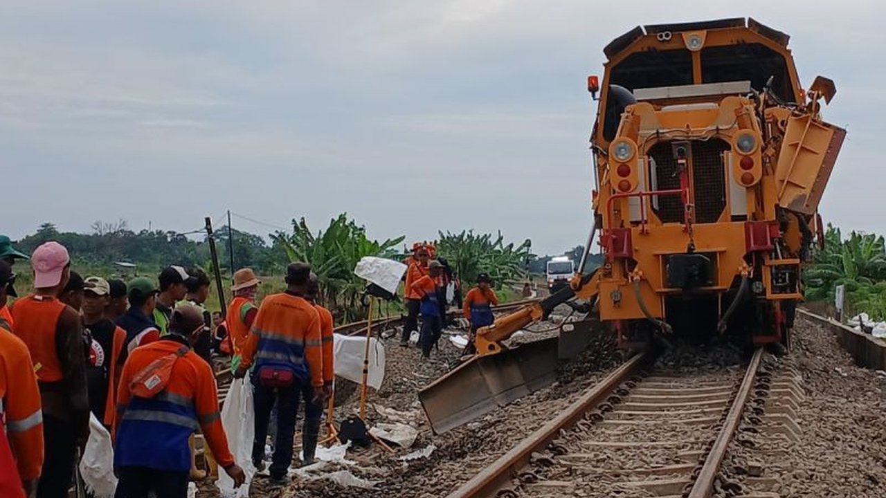 Banjir Grobogan: 29 Perjalanan KA Dialihkan, 9 Dibatalkan