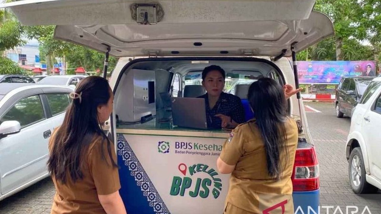 Layanan BPJS Keliling hadir di Kantor Bupati Minahasa, Sulawesi Utara, untuk memudahkan masyarakat dan ASN mengurus administrasi BPJS Kesehatan tanpa perlu datang ke kantor cabang.