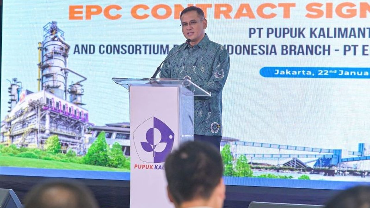 Pupuk Indonesia membangun pabrik soda ash pertama di Indonesia untuk mendukung program pemerintah seperti swasembada pangan, hilirisasi, dan transisi ekonomi hijau, ditargetkan beroperasi akhir 2027.