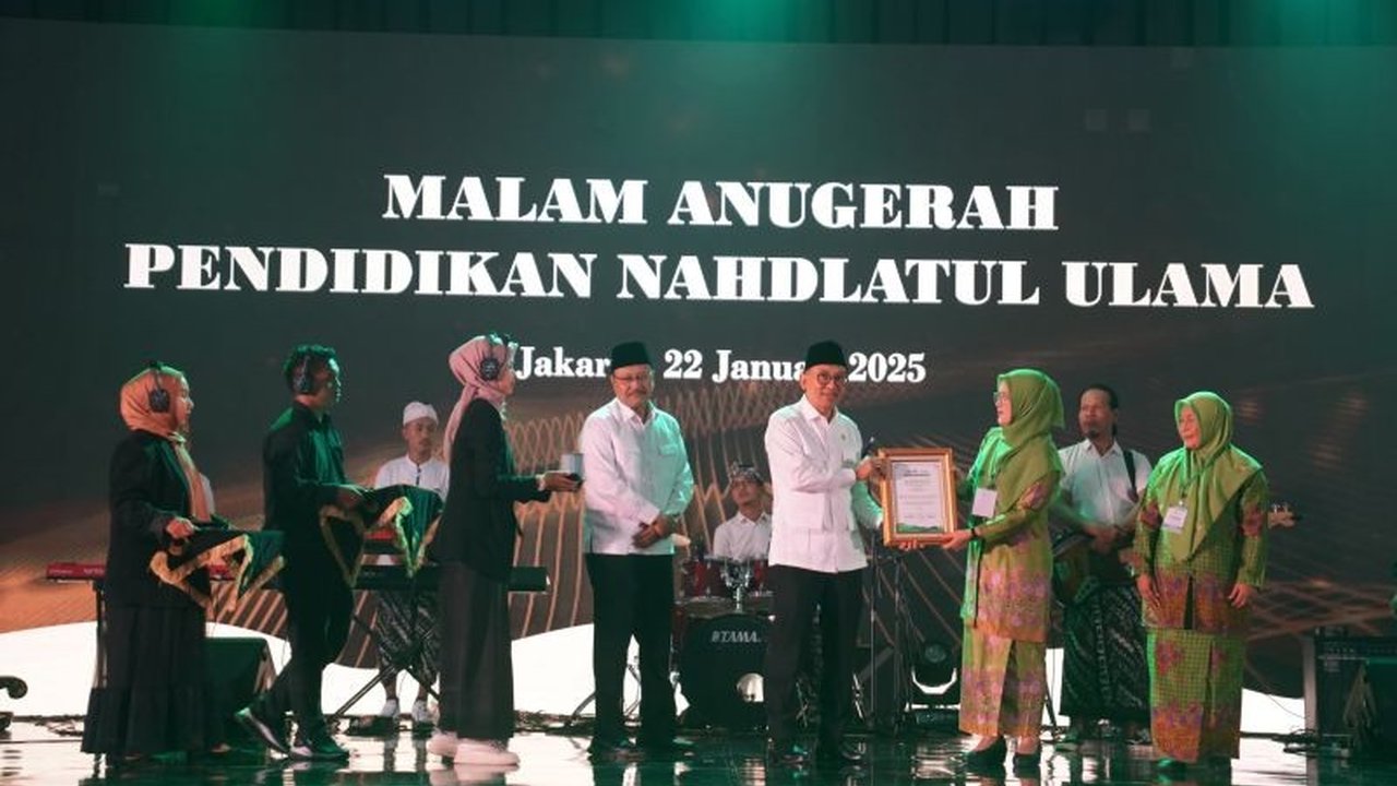 Menteri Kebudayaan mengapresiasi peran Nahdlatul Ulama (NU) dalam pendidikan dan kebudayaan Indonesia, khususnya dalam pengelolaan ribuan lembaga pendidikan dan inisiatif Kongres Pendidikan NU 2025.