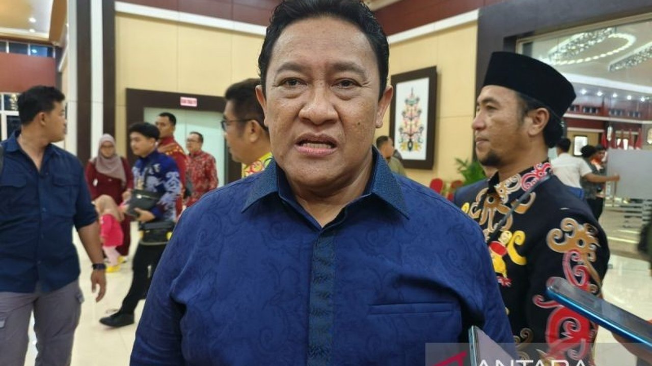Pemerintah Provinsi Kalimantan Tengah berhasil meningkatkan skor Survei Penilaian Integritas (SPI) 2024 dari KPK, menunjukkan komitmen dalam pemberantasan korupsi dan peningkatan pelayanan publik.