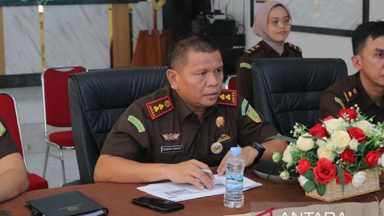 Kejari OKU sukses selesaikan dua kasus, penganiayaan dan kecelakaan lalu lintas, melalui restorative justice dengan memenuhi sejumlah syarat perdamaian antara pelaku dan korban pada Januari 2025.