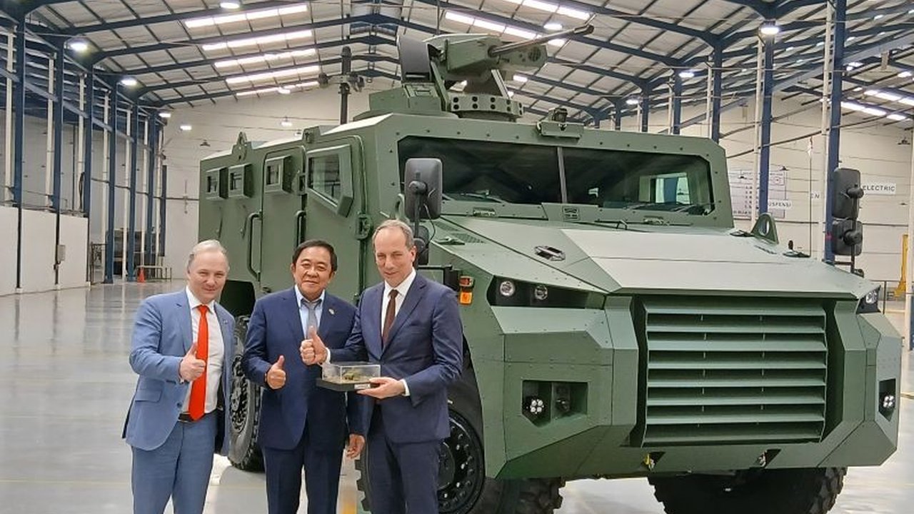 P2 Tiger: Kendaraan Lapis Baja Buatan Indonesia Siap Tempur