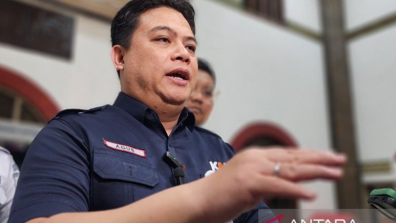 PT KAI menargetkan jalur kereta api di Grobogan, Jawa Tengah yang terdampak banjir, dapat dilintasi kembali pada Jumat, 24 Januari 2024, setelah proses perbaikan dan pengecekan keamanan selesai dilakukan.