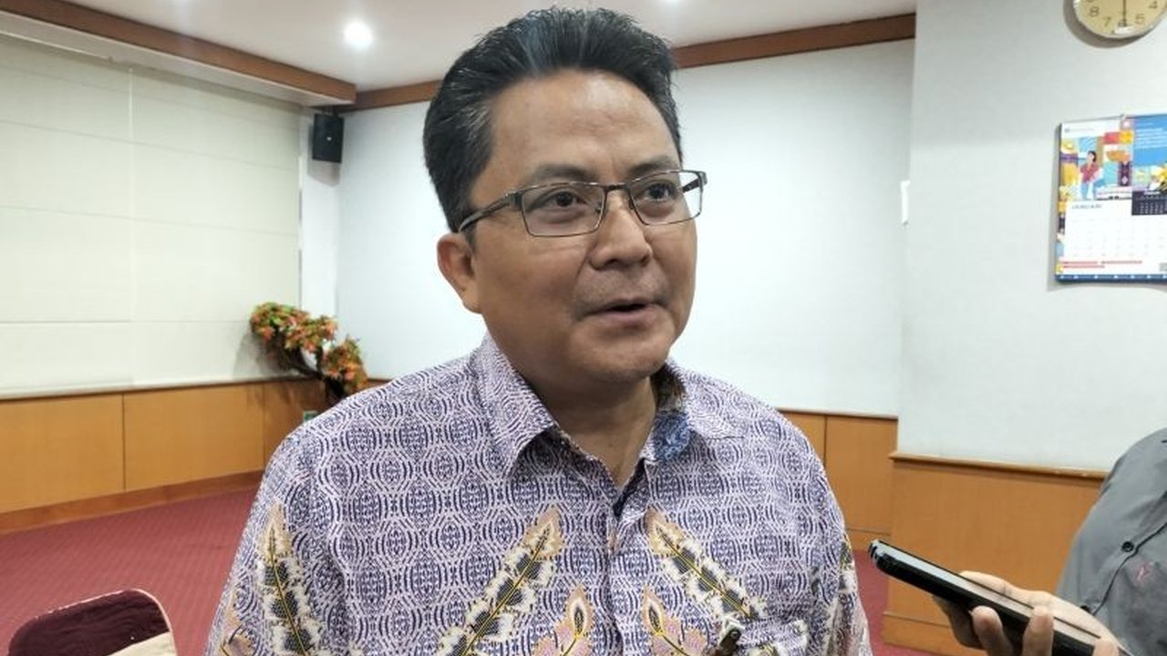 Bank Indonesia perkirakan ekonomi Sumatera Barat akan tumbuh hingga 5,2 persen pada tahun 2025, didorong oleh penurunan suku bunga dan pembangunan infrastruktur.