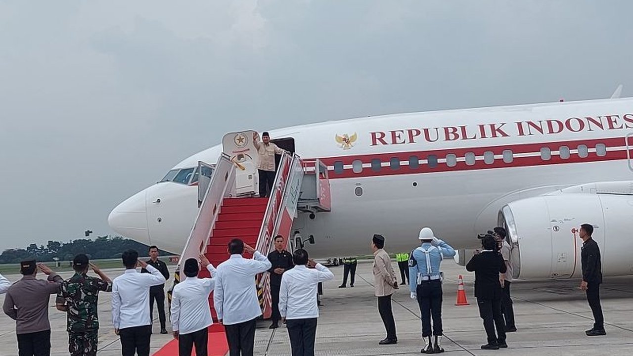 Menteri Pertahanan Prabowo Subianto mengunjungi India sebagai tamu kehormatan Hari Republik India ke-76, sekaligus memperkuat kemitraan strategis kedua negara di berbagai sektor, termasuk pertahanan dan ekonomi.