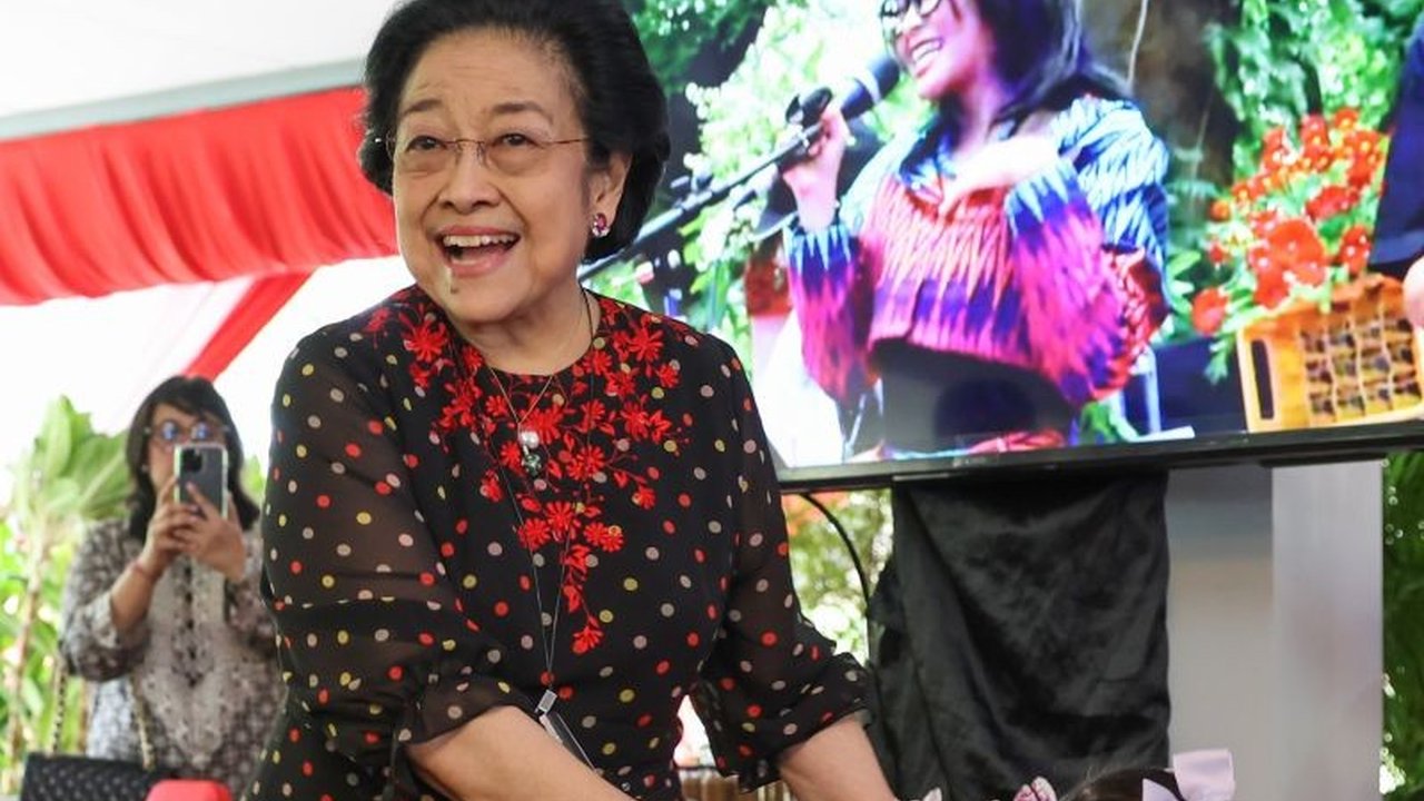 Mensesneg Prasetyo Hadi menyampaikan ucapan selamat ulang tahun ke-78 kepada Megawati Soekarnoputri dan berharap dapat bekerja sama dalam program pemerintahan Presiden Prabowo dan Wapres Gibran.