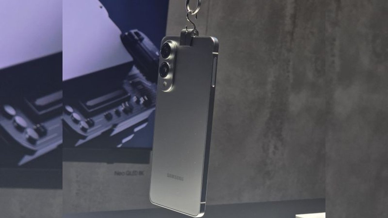 Samsung Indonesia masih belum memastikan kehadiran Galaxy S25 Edge di pasar Indonesia meskipun ponsel tersebut telah diluncurkan secara global, membuat penggemar teknologi penasaran.