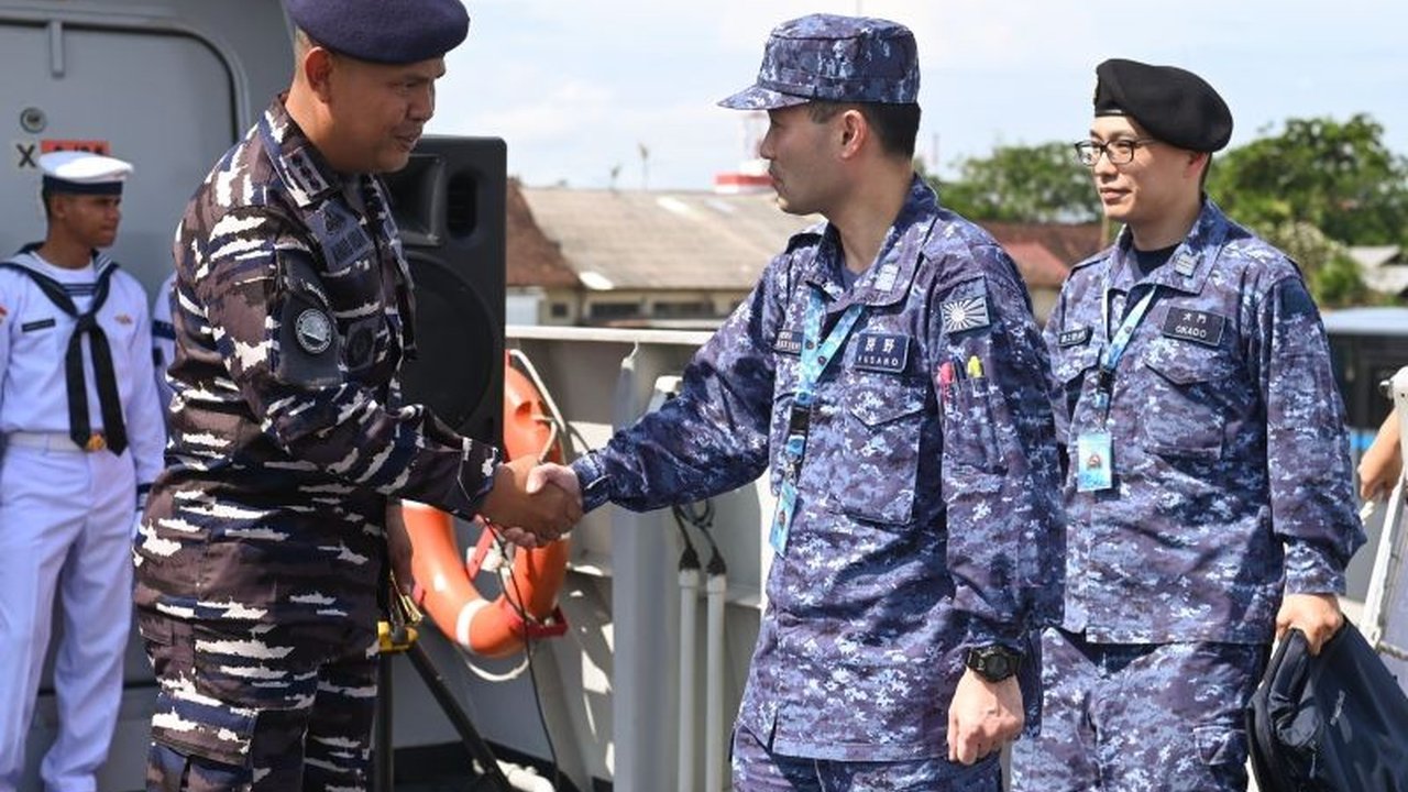 Panglima Kolinlamil memastikan keterlibatan dalam MNEK 2025 dengan mengirimkan sejumlah KRI untuk mendukung latihan bersama antarnegara di Selat Badung, Bali,  yang mencakup latihan laut, pertukaran informasi, dan kegiatan sosial.
