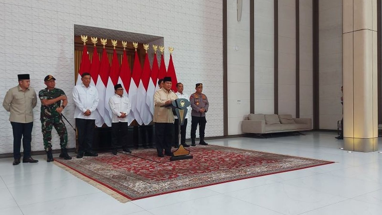 Menjelang kunjungan kenegaraan ke India, Presiden Prabowo Subianto menegaskan pentingnya kemitraan strategis Indonesia-India,  mengingat dukungan historis India terhadap kemerdekaan Indonesia dan potensi kerja sama di berbagai bidang.