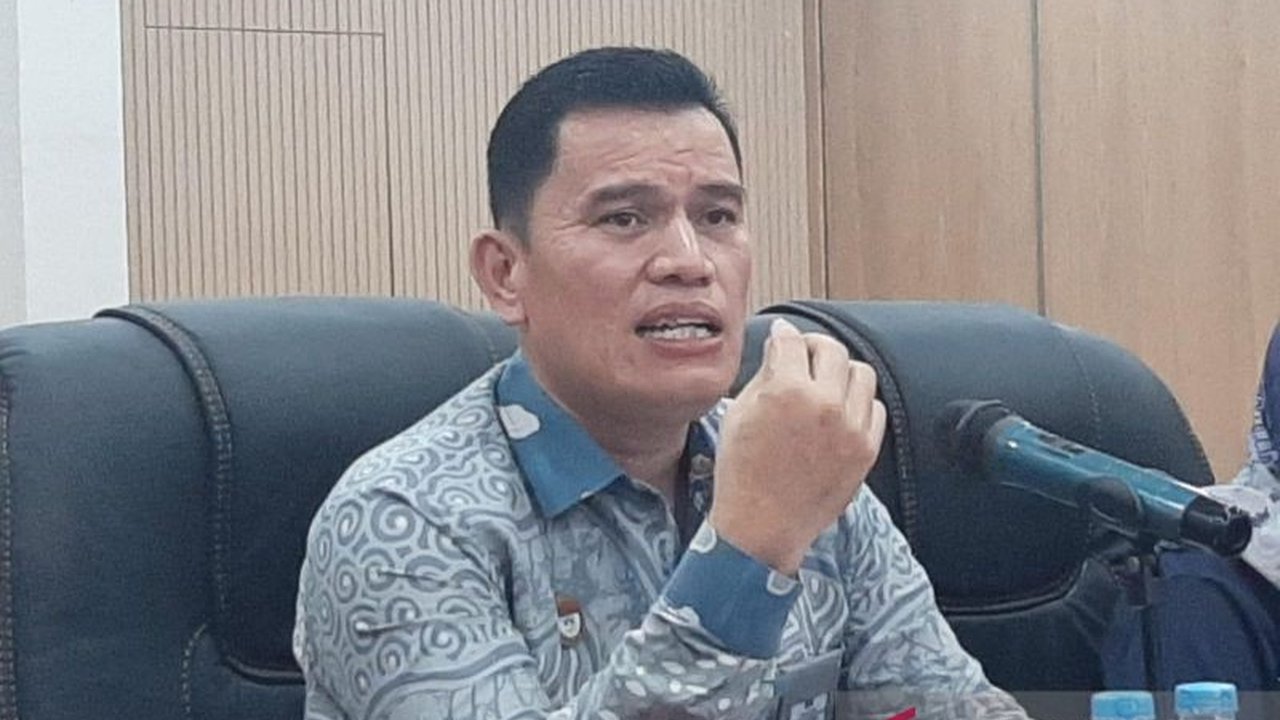 Kepala Kanwil Kemenkumham Kepri tegaskan pentingnya harmonisasi seluruh Ranperda dengan aturan yang lebih tinggi untuk menghindari konflik hukum dan memastikan efektivitas peraturan daerah.