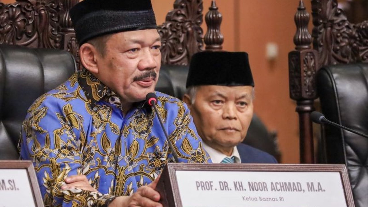 Ketua Baznas RI menekankan pentingnya beasiswa santri untuk mencetak SDM unggul demi terwujudnya Indonesia Emas 2045, didukung program beasiswa berbasis pesantren seperti yang dijalankan ASFA Foundation.