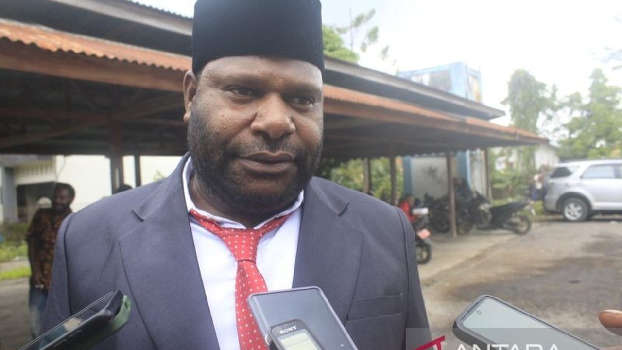 DPRK Jayawijaya dan Pemda Jayawijaya berkoordinasi untuk membahas keterlambatan pengumuman hasil tes CPNS formasi 2024 dan mencari solusi agar situasi tetap kondusif.