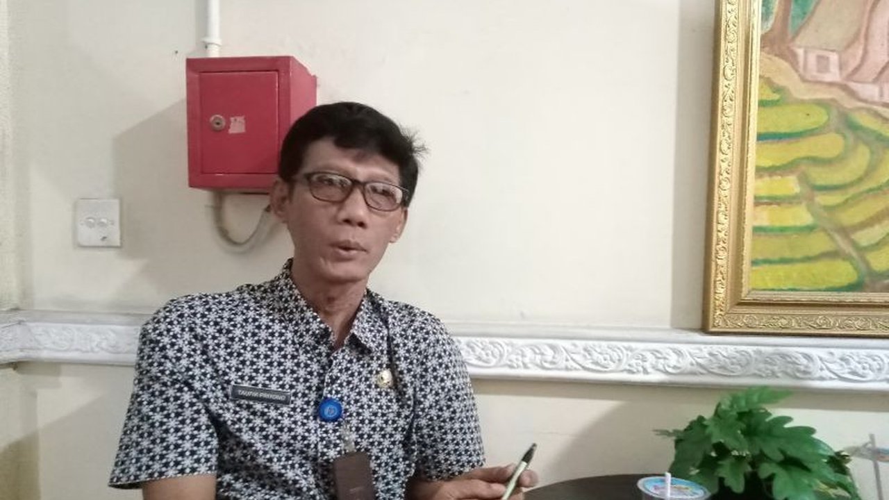 Pemerintah Kota Mataram akan mengangkat tenaga honorer yang gagal tes PPPK menjadi PPPK paruh waktu secara bertahap, mengikuti aturan baru dari Kementerian PANRB, dengan target penyelesaian pada 2025.