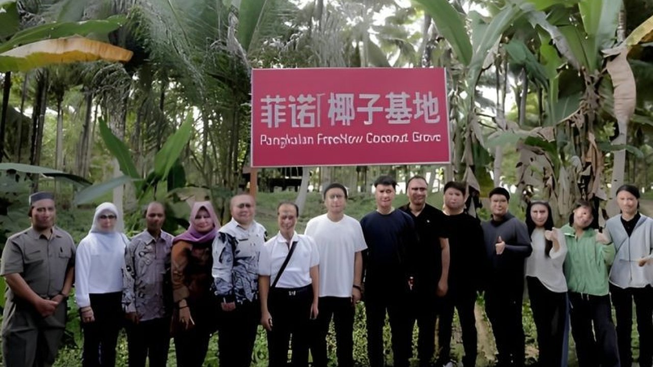 Pemerintah Kabupaten Banggai Kepulauan berkolaborasi dengan Zhejiang FreeNow Food Co dari China untuk mengoptimalkan potensi kelapa, meningkatkan perekonomian, dan membuka peluang ekspor.