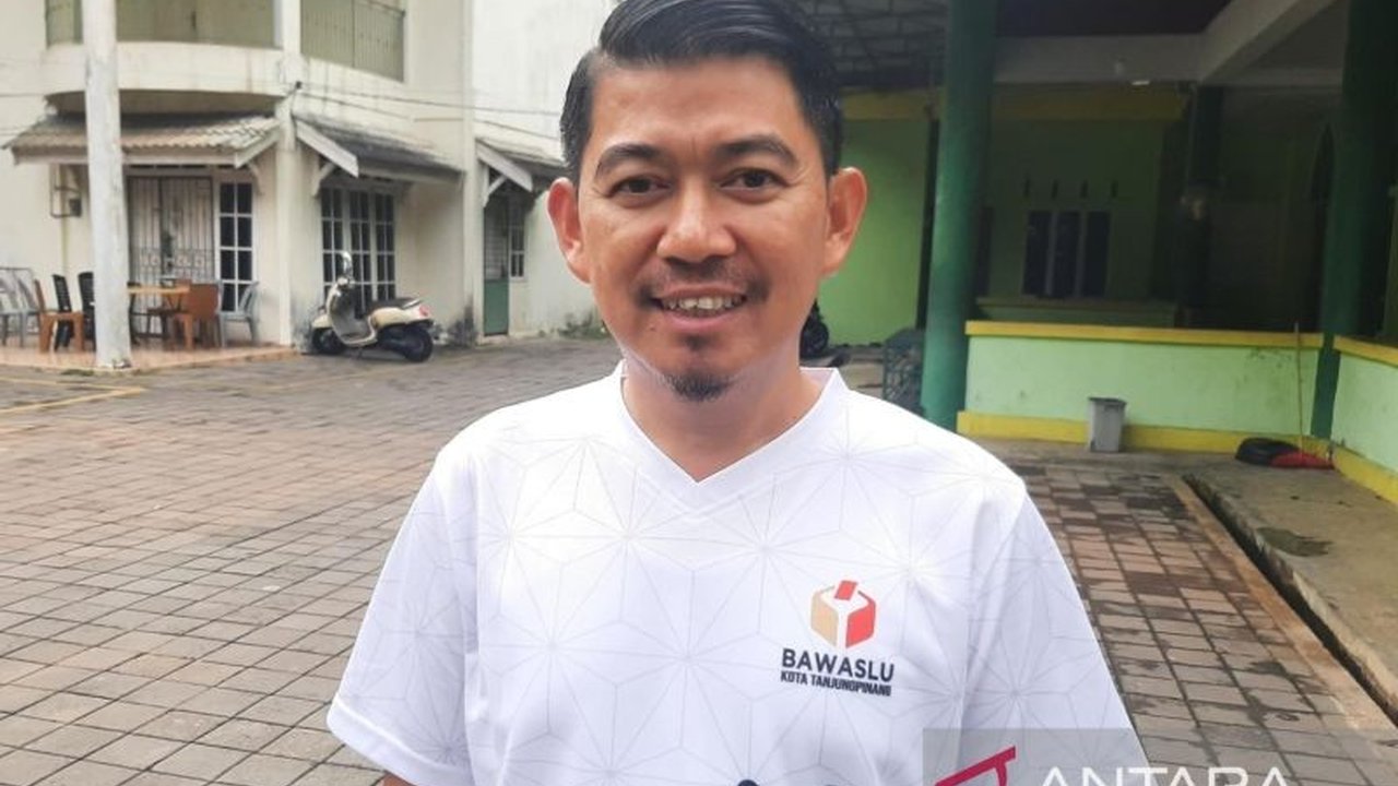 Bawaslu Tanjungpinang mencatat penurunan partisipasi pemilih Pilwako 2024 menjadi 56 persen, dibandingkan 59 persen di 2018, dan tengah mengevaluasi berbagai faktor penyebabnya, termasuk  keterlibatan eksternal guna meningkatkan partisipasi pemilih mendat