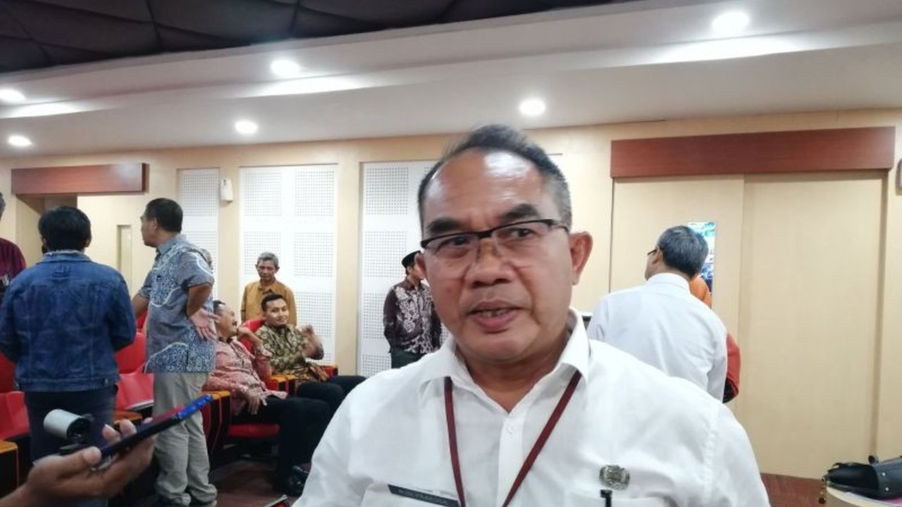 Pemkot Semarang alokasikan Rp5,4 miliar untuk perbaikan Jembatan Persen di jalur alternatif Unnes-Undip yang rusak akibat longsor, termasuk pelebaran jalan agar akses lebih mudah.