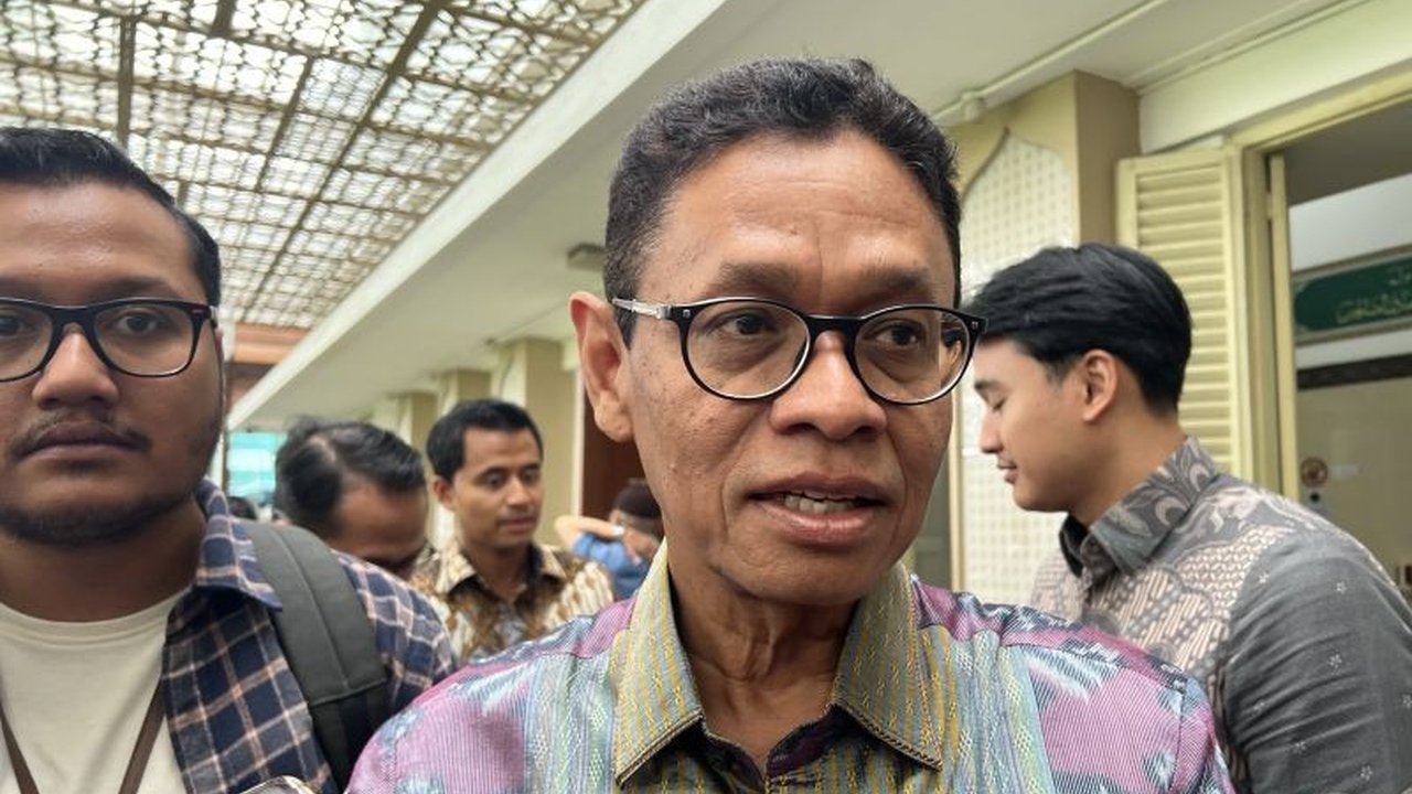Wakil Menteri ESDM, Yuliot Tanjung, membahas kriteria perguruan tinggi penerima Izin Usaha Pertambangan (IUP), yang melibatkan Program Kampus Merdeka dan keputusan DPR.