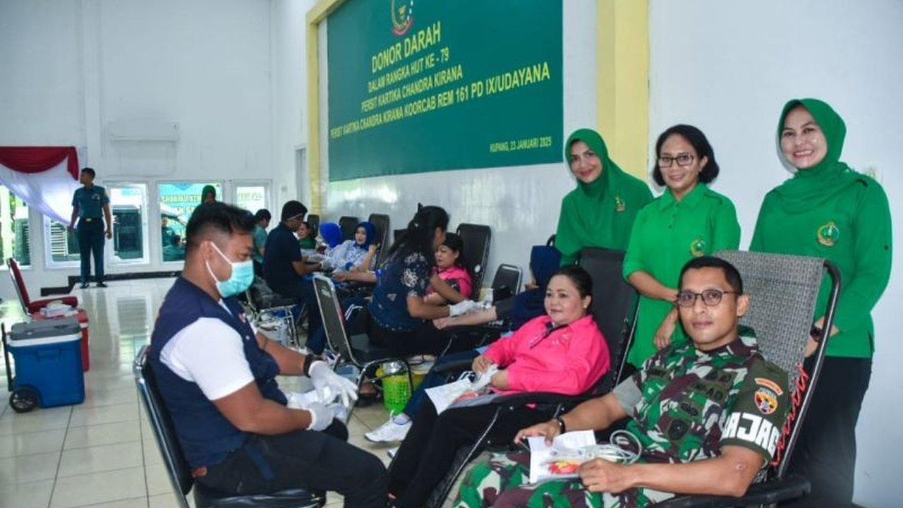 Korem 161/Wira Sakti Kupang berhasil mengumpulkan 85 kantong darah dalam kegiatan donor darah memperingati HUT ke-64 Korem dan HUT ke-79 Persit, dengan darah golongan O paling banyak.