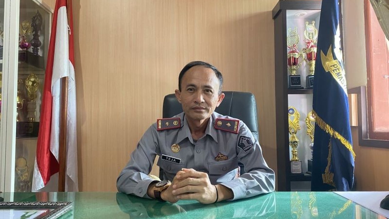 Balai Pemasyarakatan (Bapas) Kelas II Kendari telah membimbing 62 anak yang berhadapan dengan hukum di Sulawesi Tenggara sepanjang tahun 2024, dengan beragam jenis bimbingan seperti pembebasan bersyarat dan pelatihan kerja.