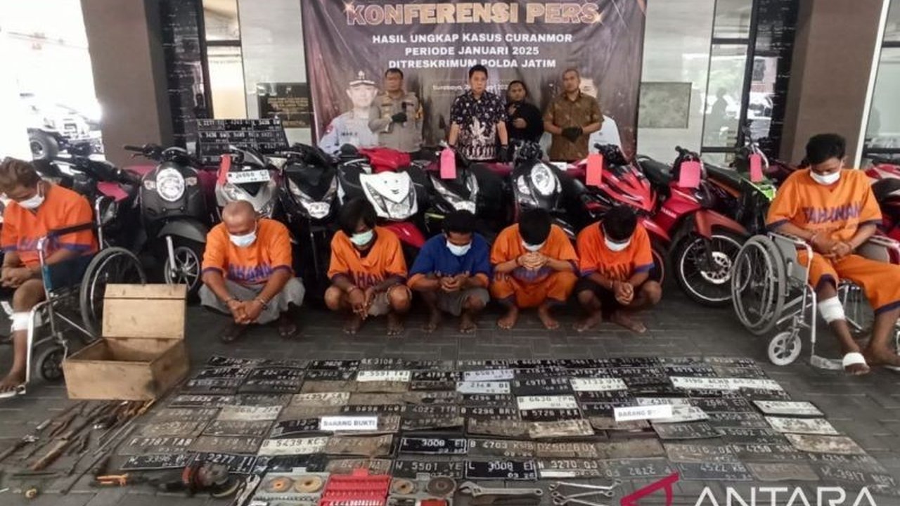 Dalam 23 hari, Polda Jatim dan jajarannya berhasil mengungkap 157 kasus pencurian kendaraan bermotor, menangkap 142 tersangka, dan mengamankan 134 kendaraan bukti, dengan Polrestabes Surabaya sebagai penyumbang terbanyak pengungkapan kasus.