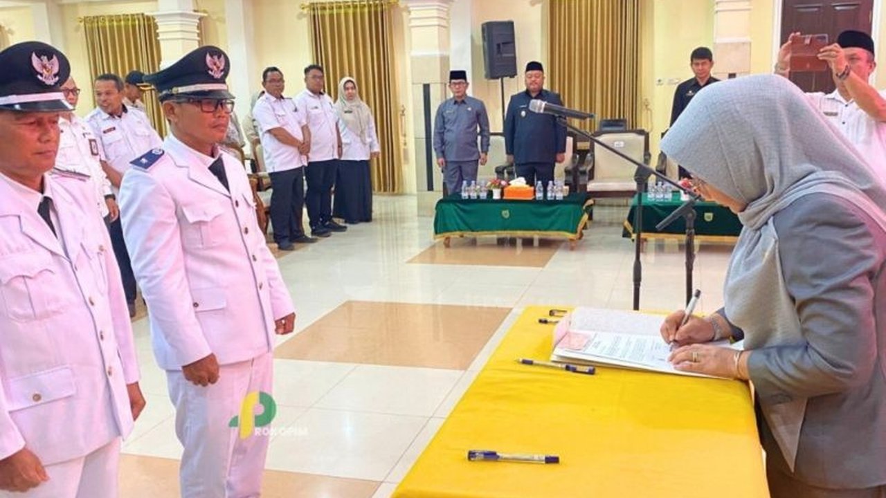 Bupati Berau, Sri Juniarsih Mas, mendorong peningkatan Indeks Desa Membangun (IDM) di seluruh desa untuk meningkatkan kesejahteraan warga, dengan fokus pada tiga aspek utama: ketahanan sosial, ekonomi, dan lingkungan.